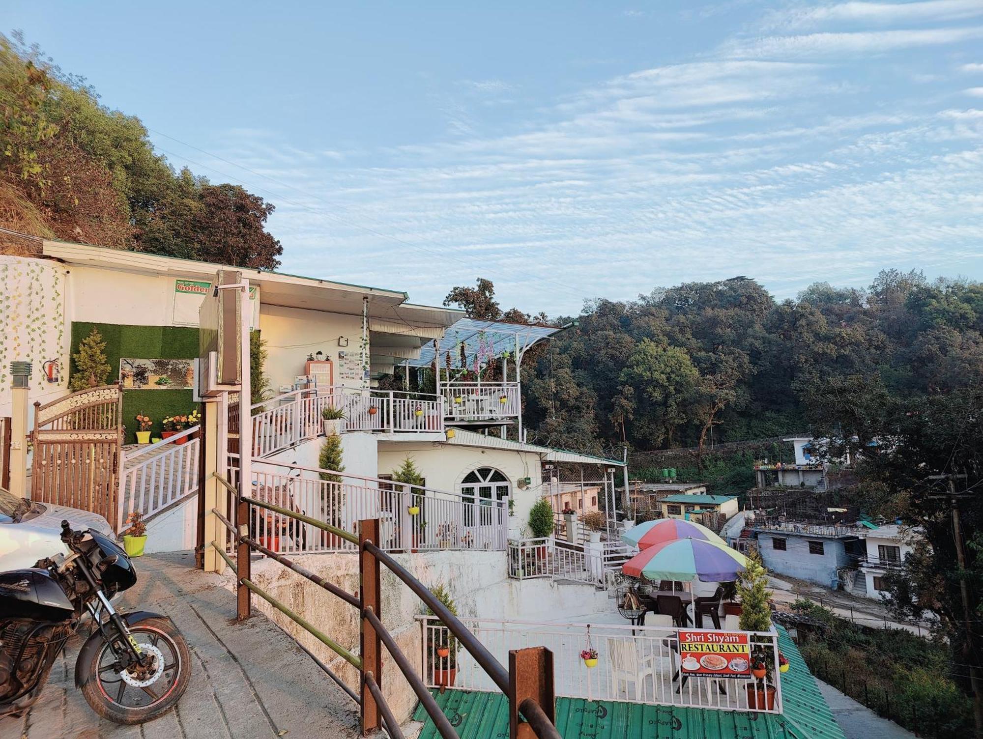 Golden Oak Villa Mussoorie Exterior photo